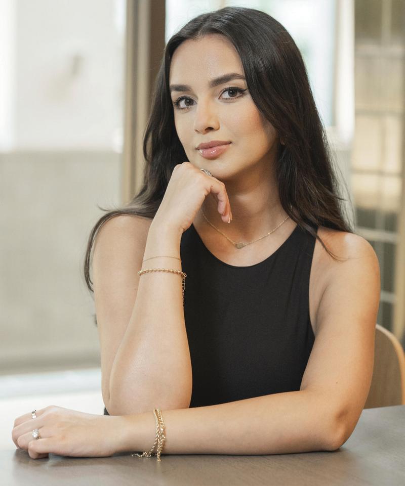 everett portrait woman black top