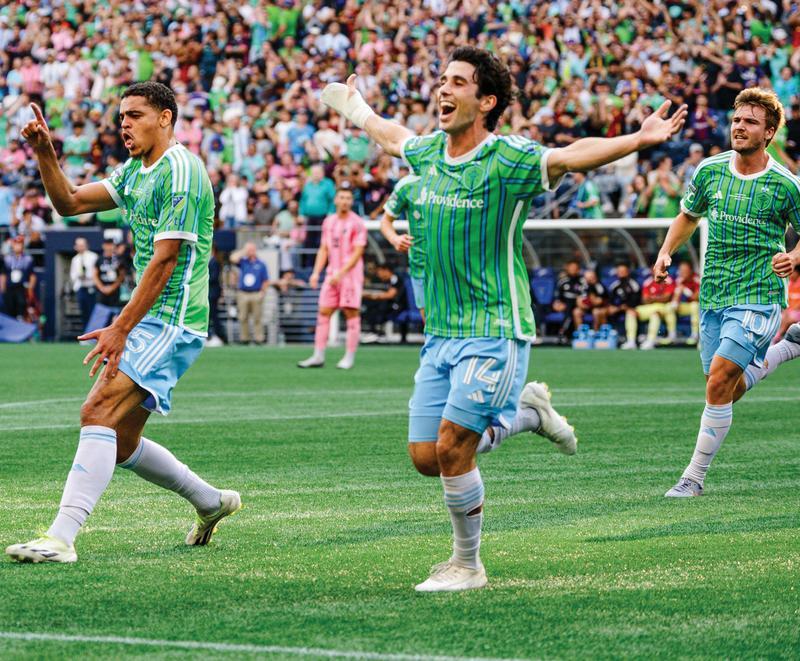 sounders paul rothrock soccer goal celebration